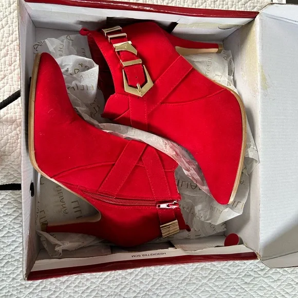 Liliana Reina-1 High Heeled Booties - Picture 5 of 7